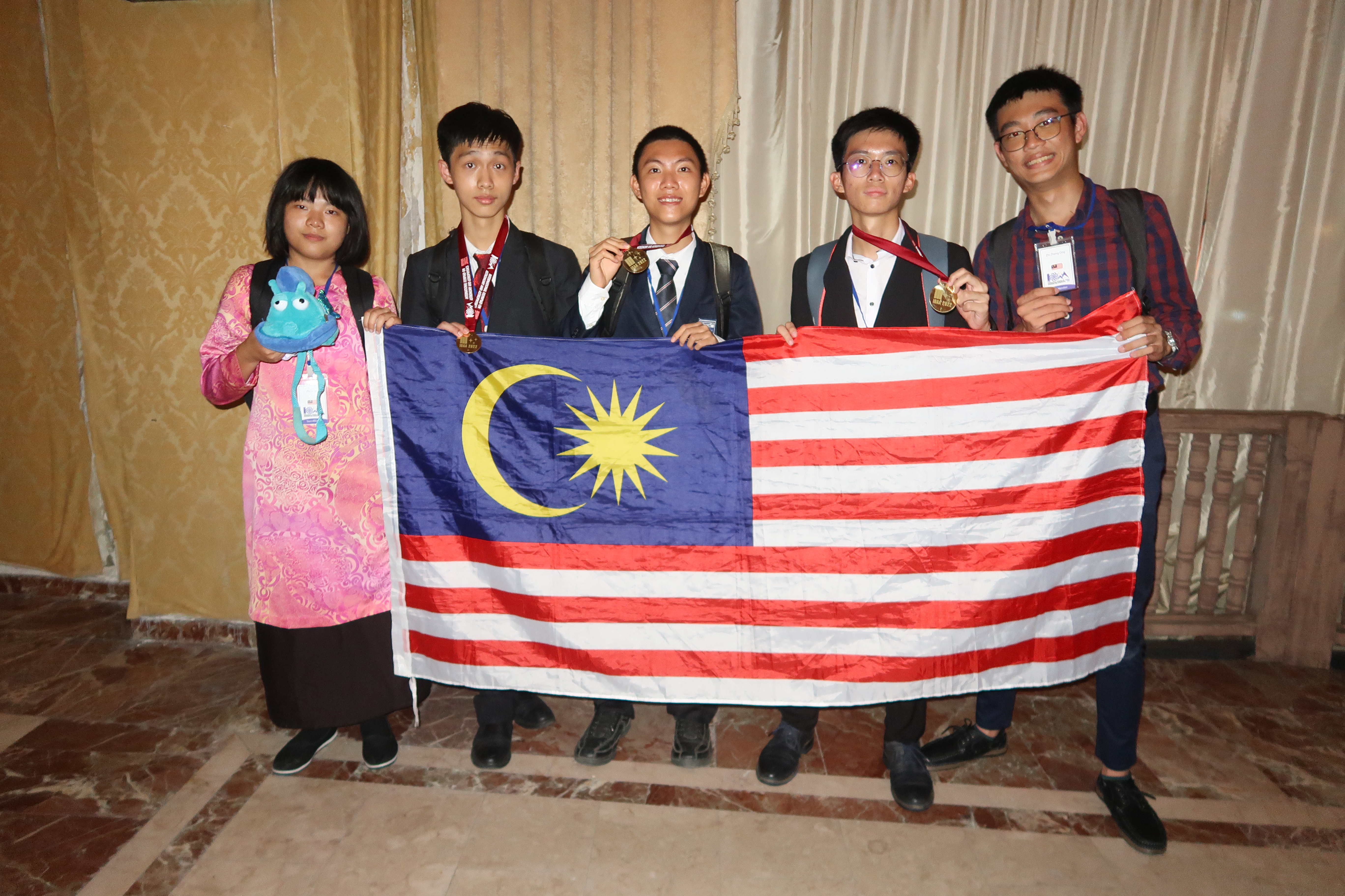 The Malaysia IOAA 2022 team